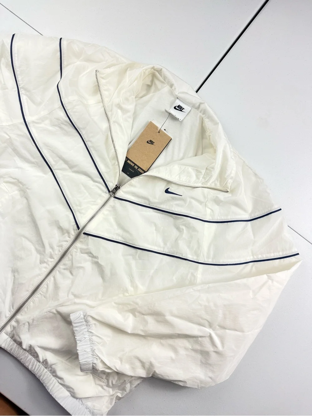 Nike Women's Windrunner Loose UV Woven Full-Zip Jacket NEW